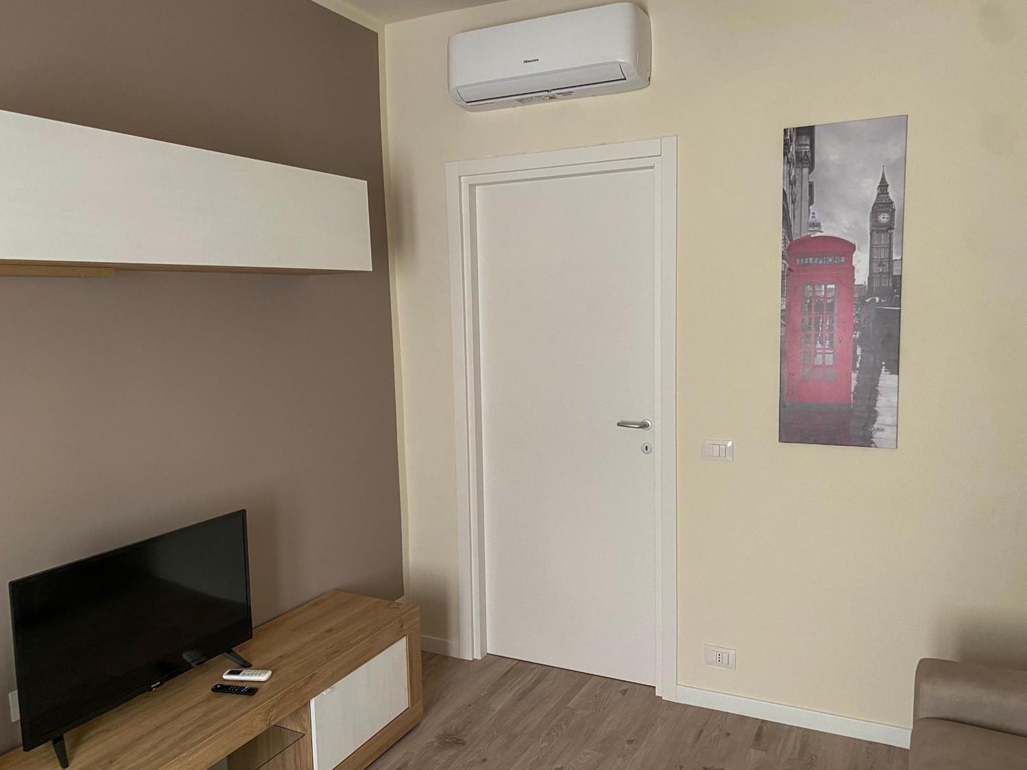 Appartamento Anna - Comfort E Stile In Centro Storico Imola Dış mekan fotoğraf