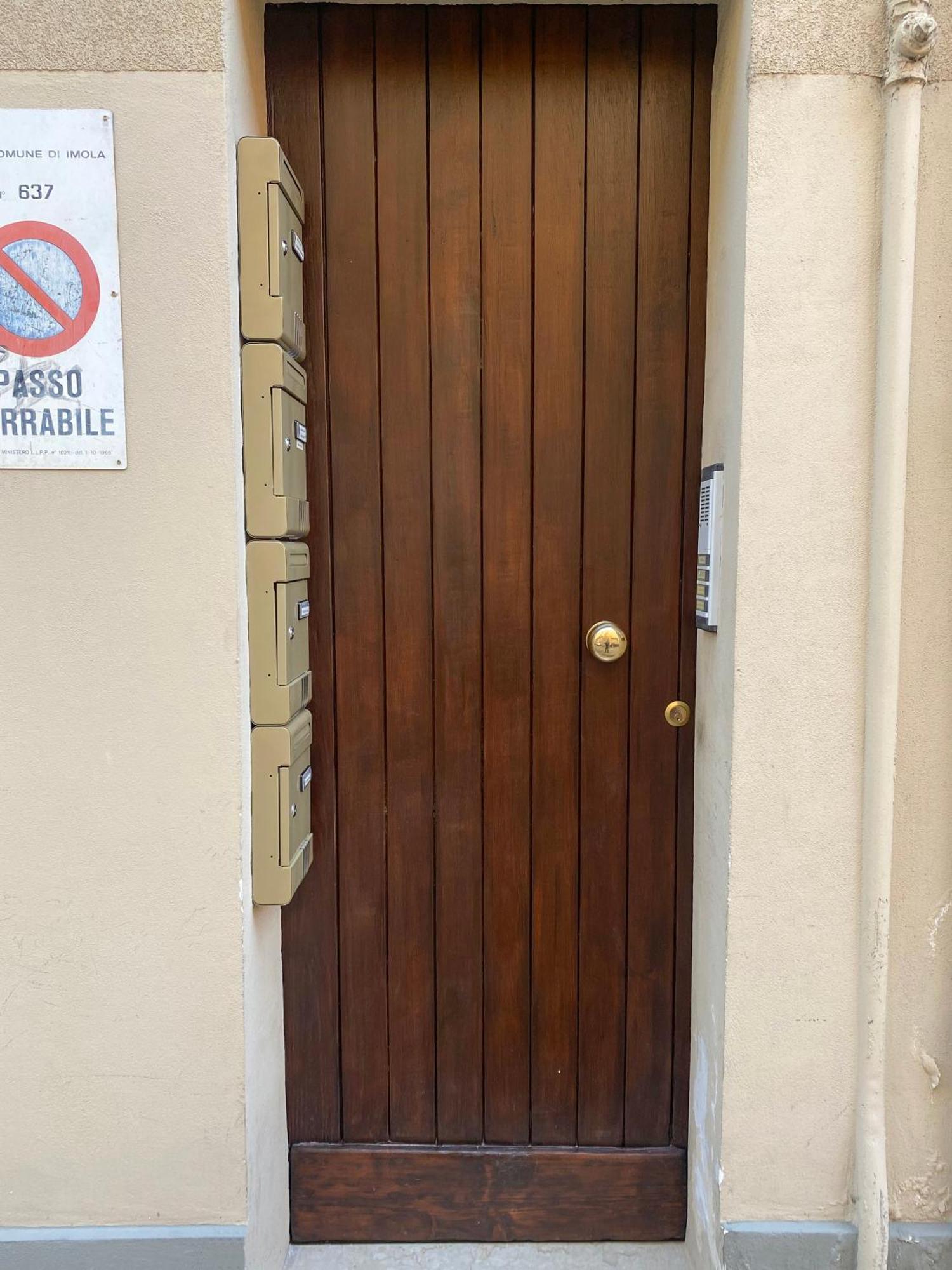 Appartamento Anna - Comfort E Stile In Centro Storico Imola Dış mekan fotoğraf